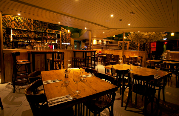 Al Hanahr bistro bar | branding design | marketing collaterals design 