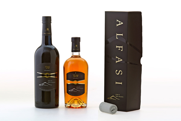 Odem Mountain Winery l| abel and package design